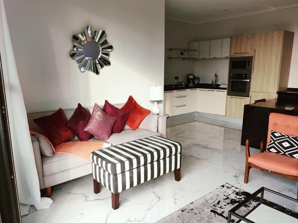 One Rodney Heights Condominiums Gros Islet Eksteriør bilde